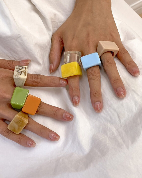 Original Stylish Resin 8 Colors Geometric Ring